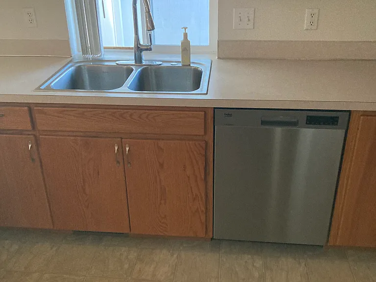3791 Homestead Ct NE #3791 — Photo 9