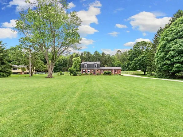 8048 Duncan Plains Rd, Alexandria, OH 43001