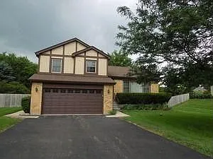 14N654 Bonnie Ln photo 1