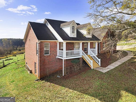 5th image of 955 Mocassin Gap Rd