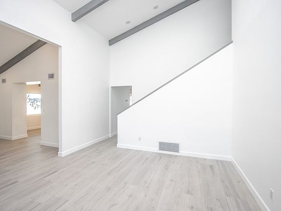 Sandpiper Dr-20_03212024