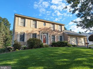 1712 Cambridge Dr, State College, PA 16803