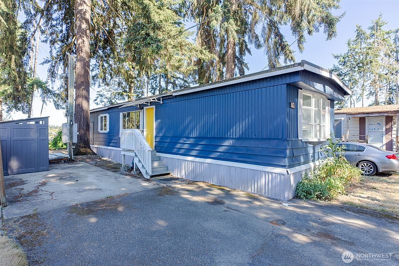2nd image of 2621 84th Street S #7