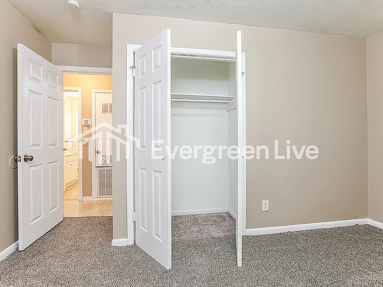 209 Stevenson St — Photo 13