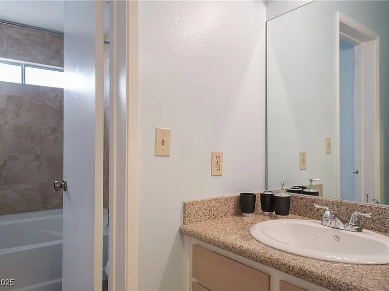 7250 Hardtack Cir — Photo 2