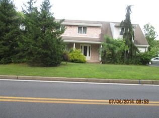 50 Cedar Grove Rd, Little Falls, NJ 07424