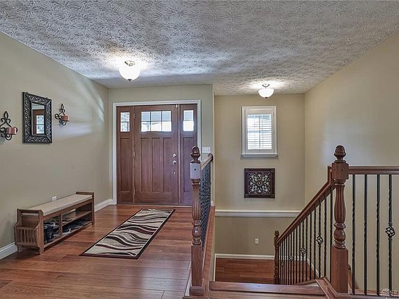 3rd image of 603 Burnside Dr
