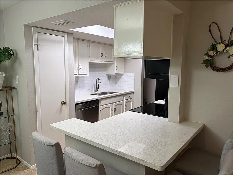 14555 Wunderlich Dr #2201 — Photo 4