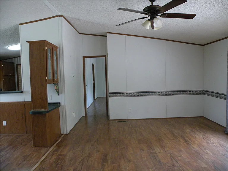37 Riverside Ln #A — Photo 3