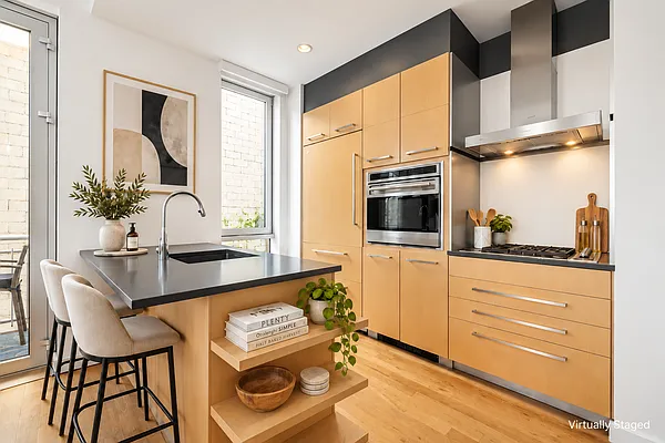 Kitchen, photo 1