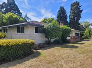 1160 NE Arrington Rd, Hillsboro, OR 97124