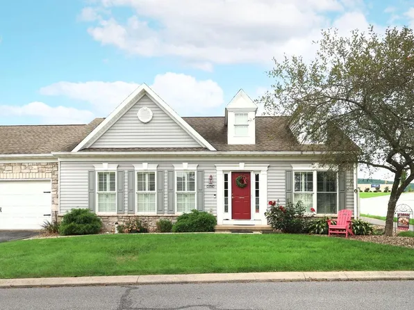 174 Independence Ave, State College, PA 16801