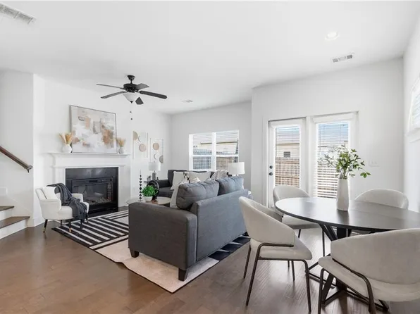 1883 Plainsboro Dr, Lithonia, GA 30058