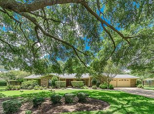 15905 Tahoe Dr, Houston, TX 77040