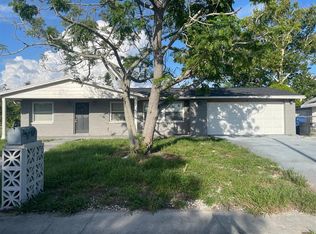 2618 Almond Dr, Holiday, FL 34691
