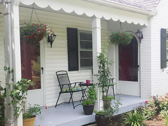 3rd image of 2921 Arbor Pl