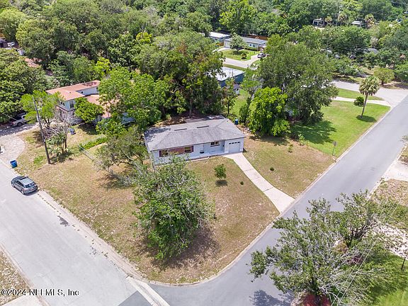 2nd image of 7246 ELVIA Drive