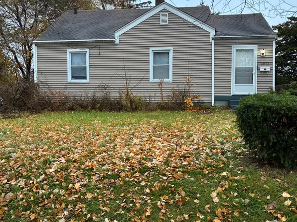 2032 Morris St, South Bend, IN 46613