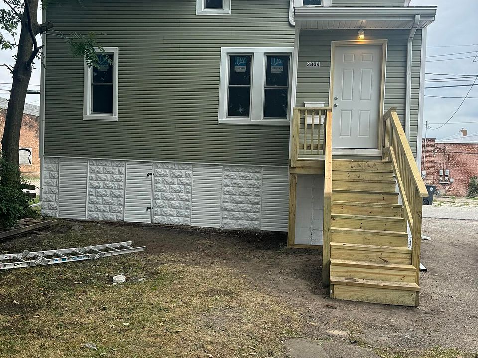 1st image of 3804 Pulaski St