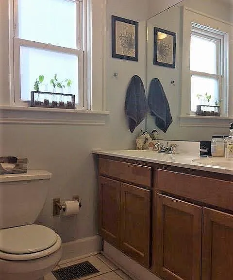 2431 Deming Ave — Photo 11