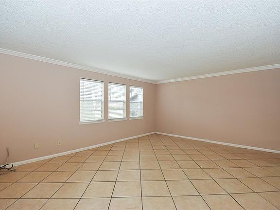 5th image of 2359 Triway Ln #220