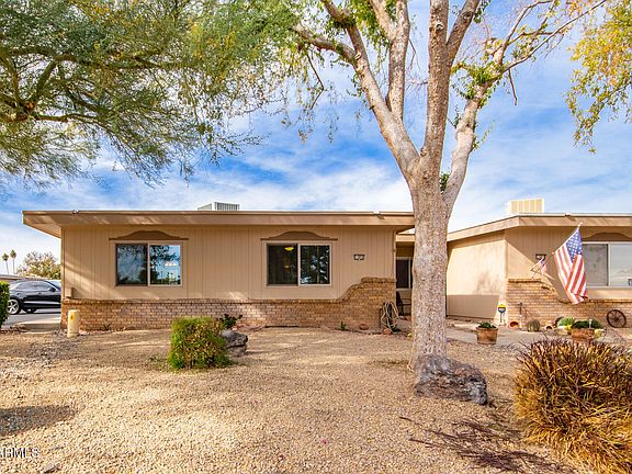 2nd image of 13856 N 111TH Avenue