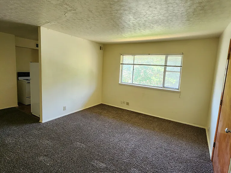 601 S 2nd St #5 — Photo 1
