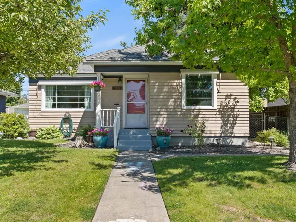 4018 N Hawthorne St, Spokane, WA 99205