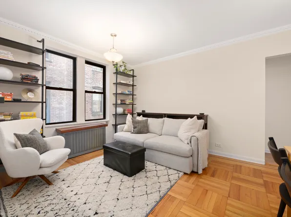 315 East 88th Street 5E image 1 of 7