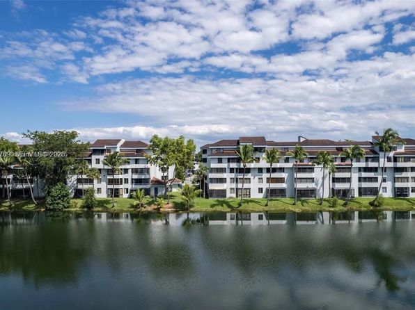 8335 SW 152nd Ave #B-309