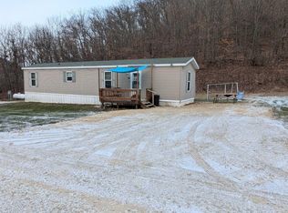 1930 Hideaway Hills Ln UNIT 24, Lansing, IA 52151