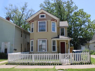 602 E 7th St, Muscatine, IA, 52761