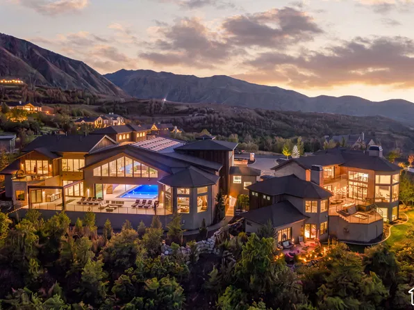867 S Summit Creek Dr, Woodland Hills, UT 84653
