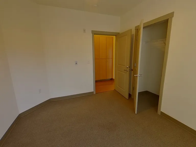 1801 University St — Photo 12