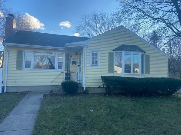 44 Brewster Rd, Waltham, MA 02451