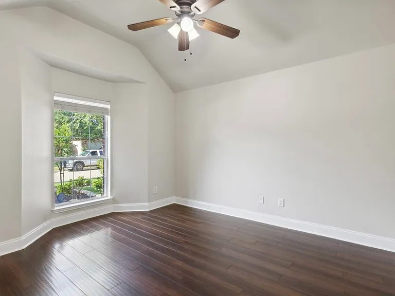 8309 Juliette Dr — Photo 9