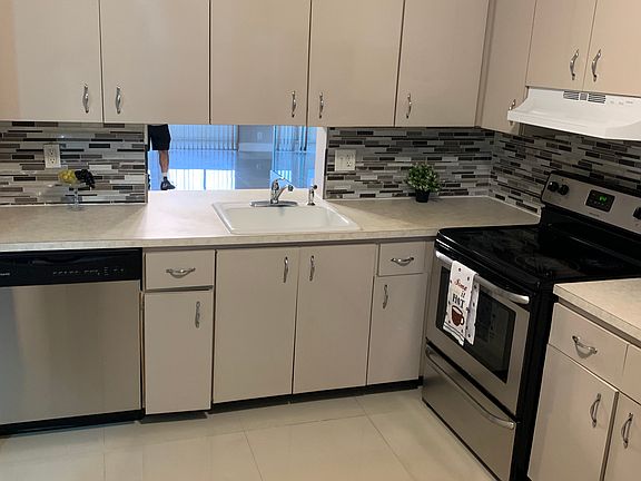 2nd image of 8781 Holly Ct APT 103