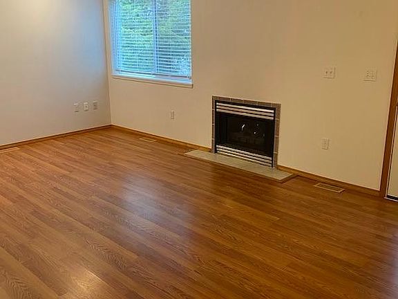 5th image of 1327 W Qualchan Dr