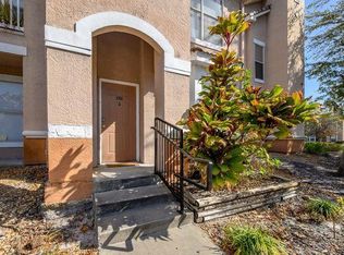 18009 Villa Creek Dr, Tampa, FL 33647