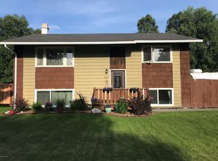 3015 Ambergate Dr, Anchorage, AK 99504