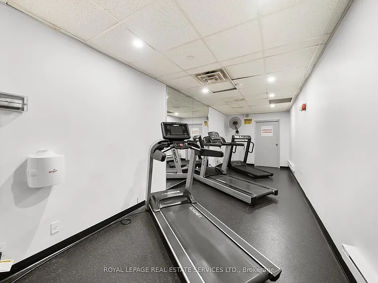 5785 Yonge St #601 — Photo 29