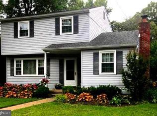 6 Glover Ave, Haddon Heights, NJ 08035