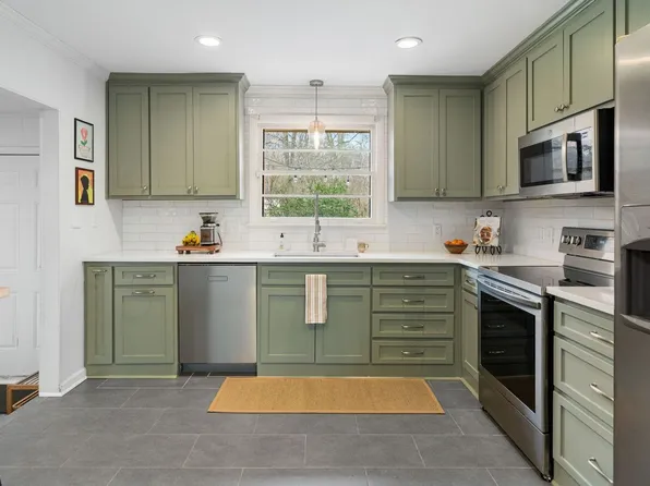 (undisclosed Address), Nashville, TN 37211