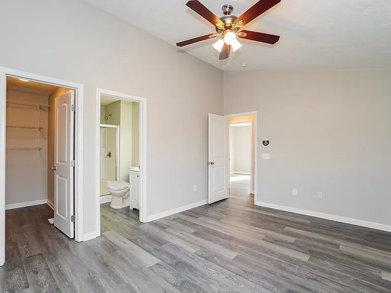 255 Whitewater Ct — Photo 13