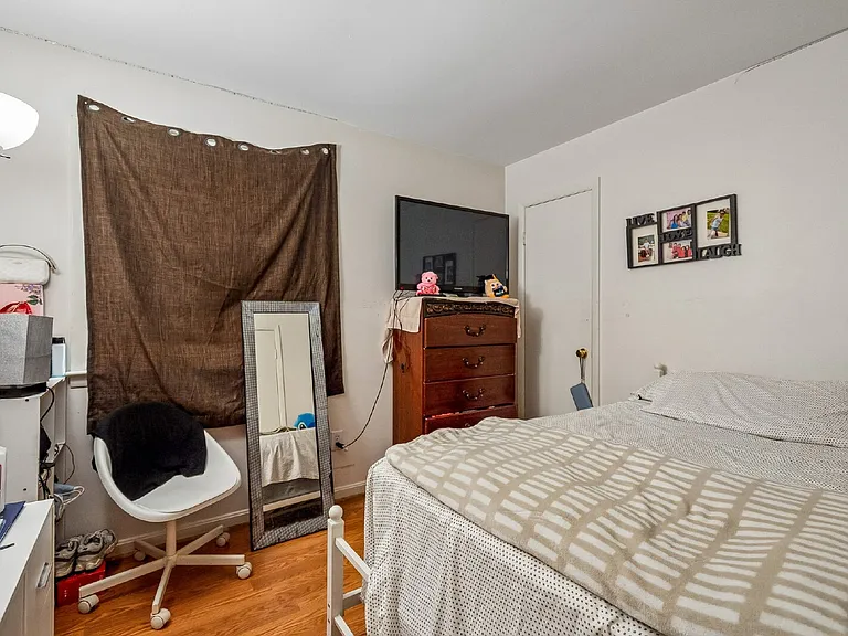 13911 Mapledale Ave — Photo 9