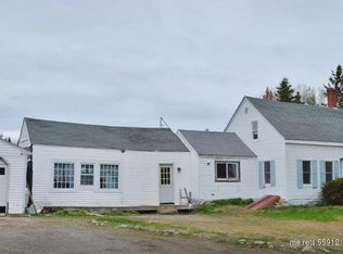 186 Bay Rd, Brooklin, ME 04616
