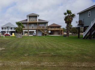 Kingfisher St, Port o connor, TX 77982