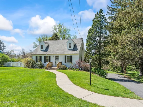 152 Bloomingrove Drive, Troy, NY 12180