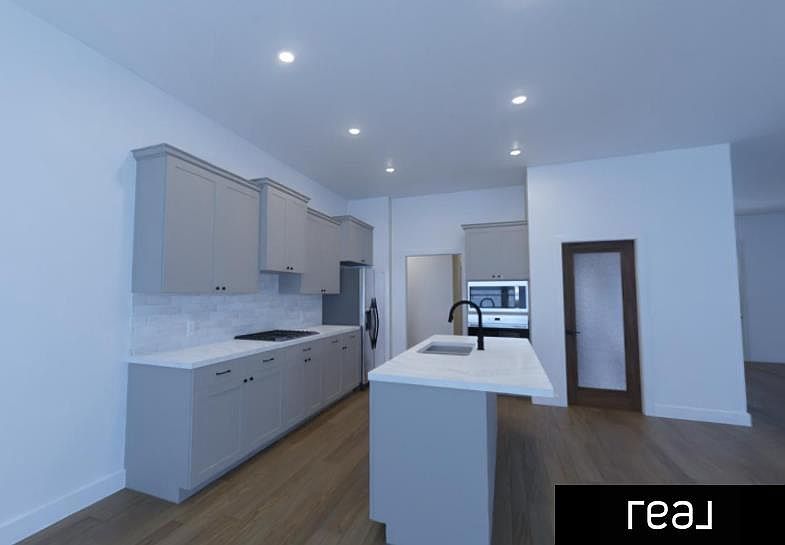 2nd image of 12013 Daniell Rd