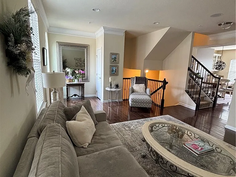 607 Shelley Ln — Photo 12